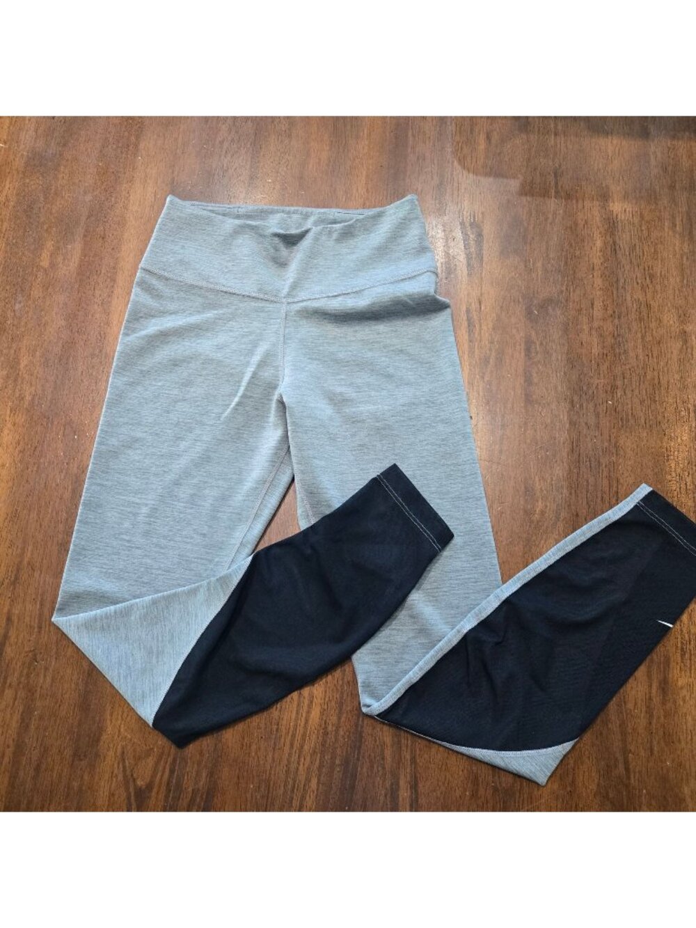 Nike One Mid-Rise 7/8 Training Tights/Leggings Womens Sz XS (26-0179)